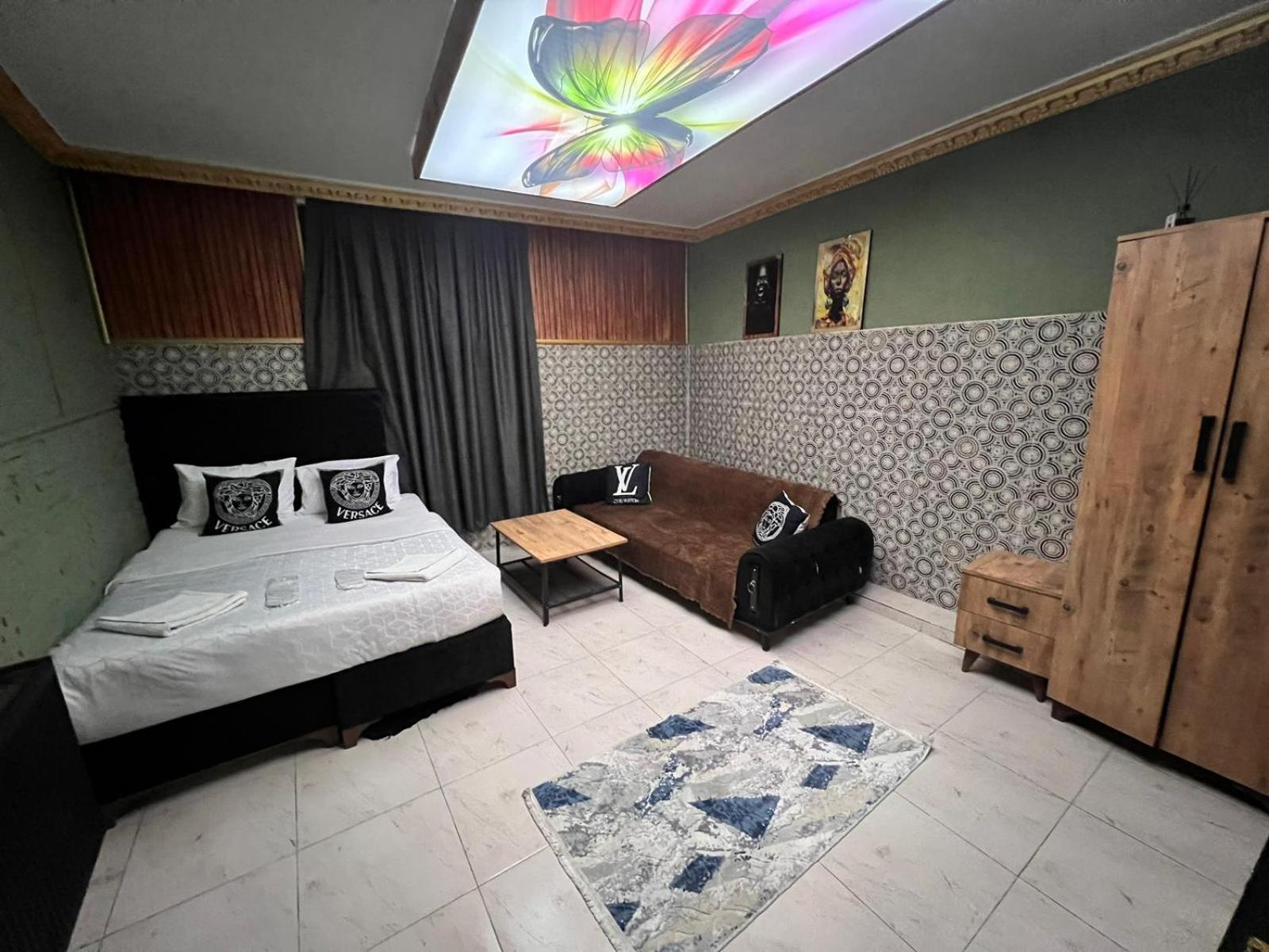 Royal Hotel Fatih อิสตันบูล ภายนอก รูปภาพ